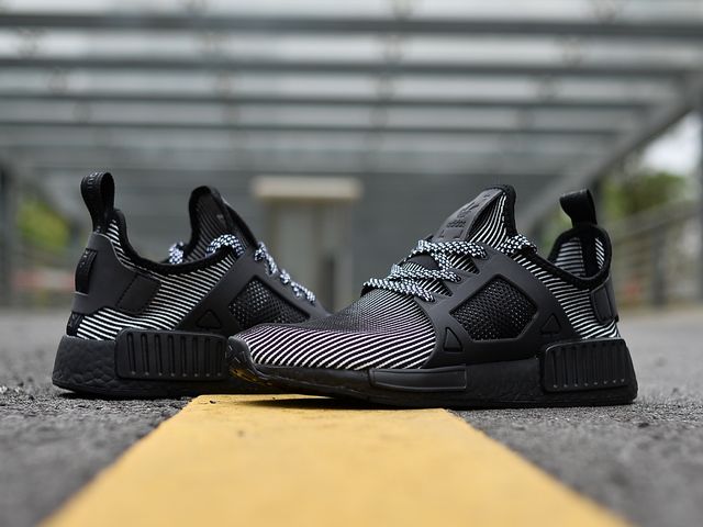 Zapatillas adidas modelo nmd xr1