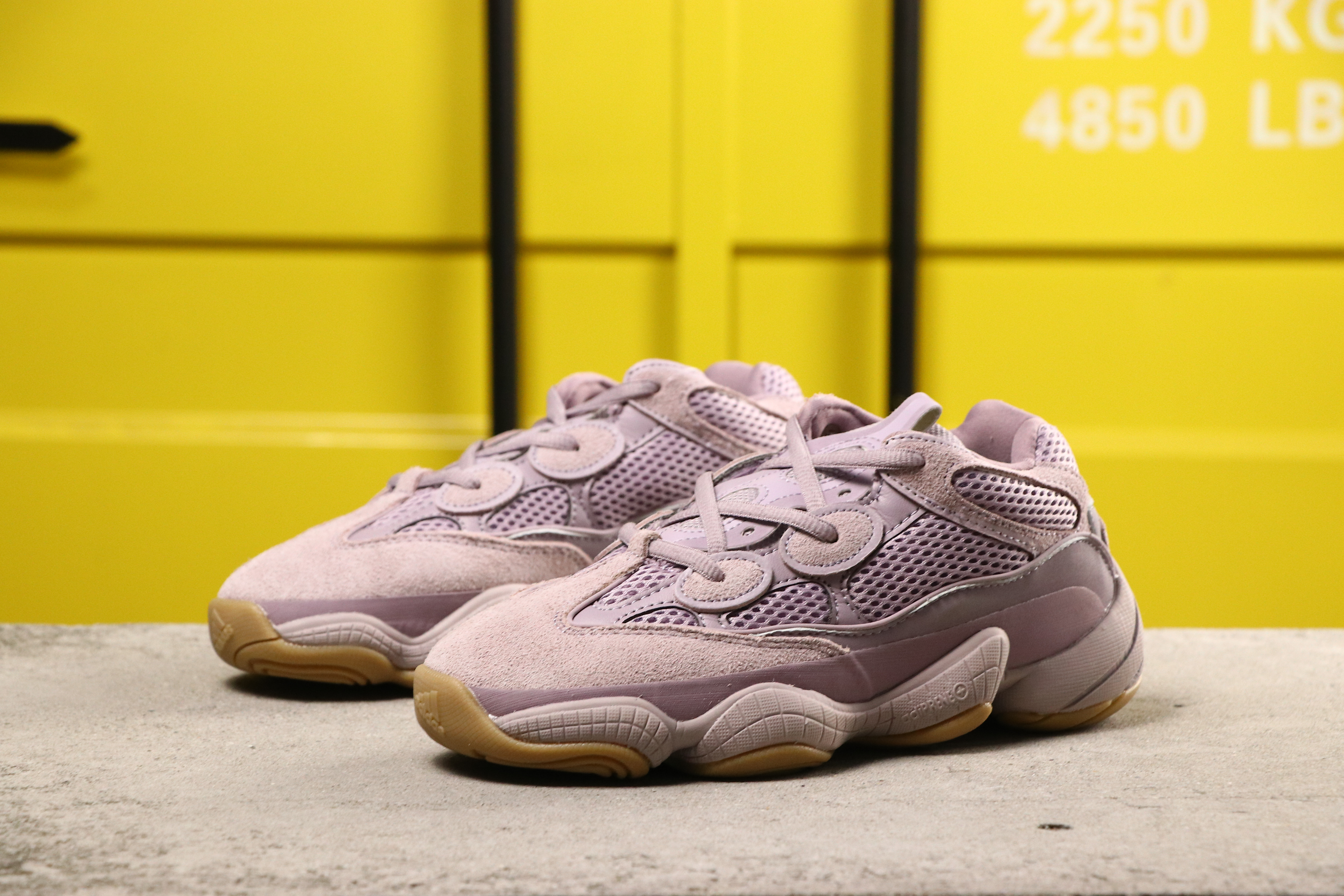 adidas yeezy 500