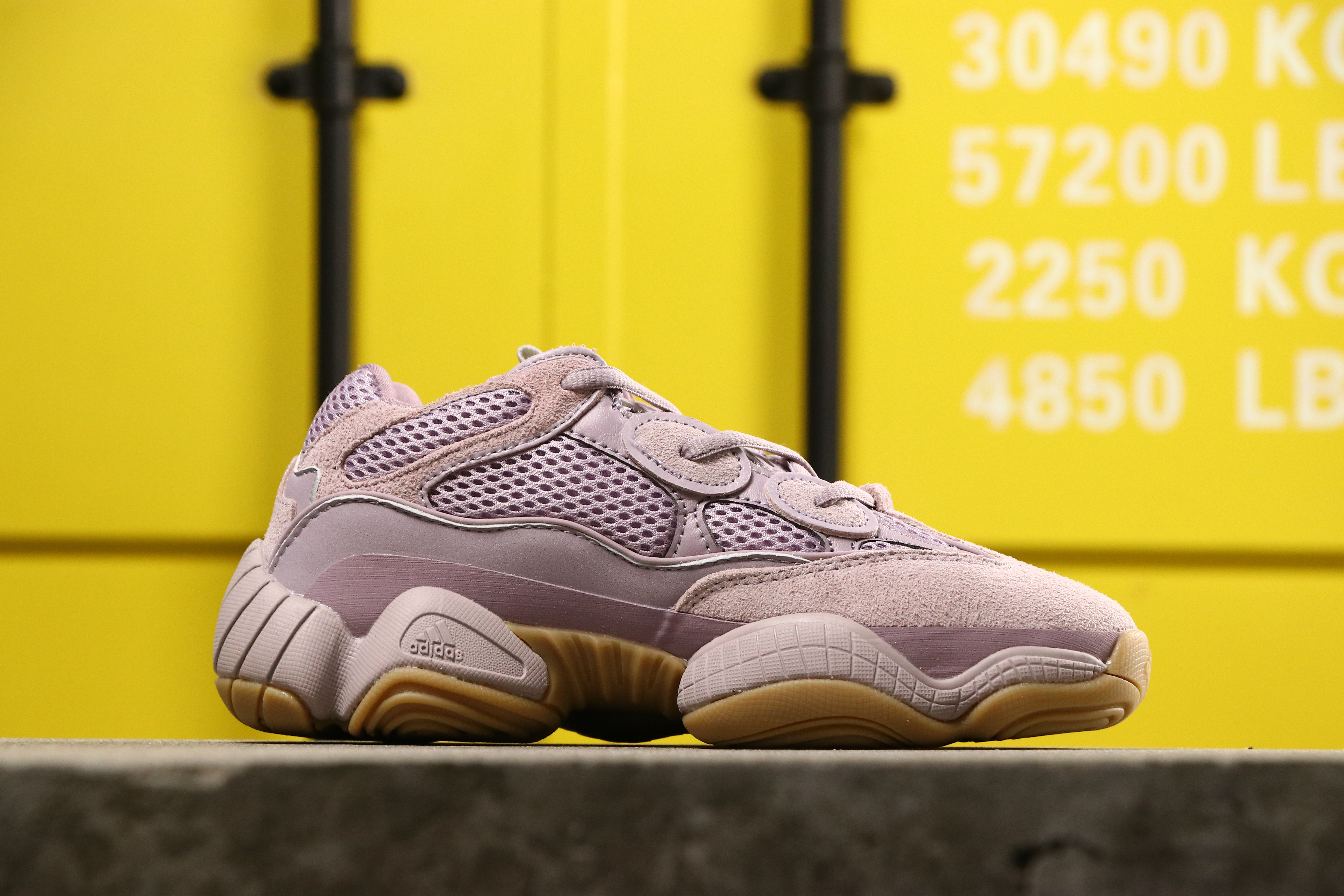 adidas yeezy 500