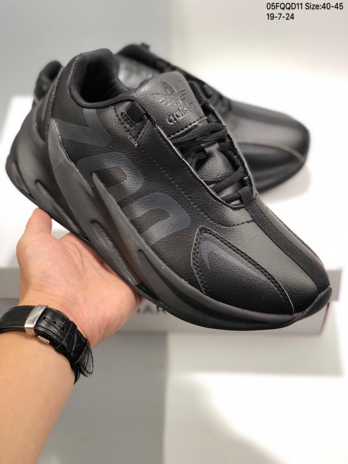 Zapatillas adidas modelo sharks concept 700