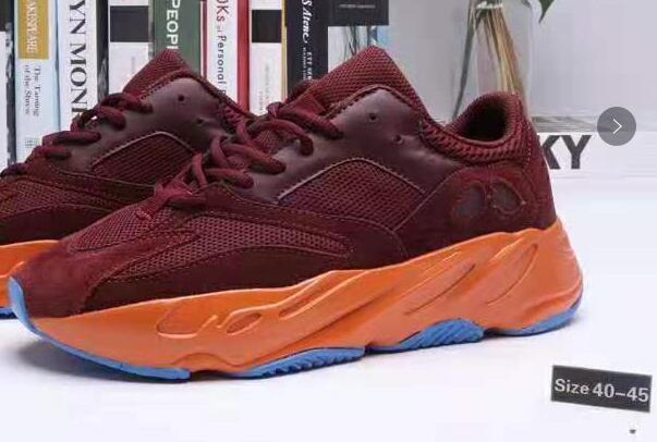 Zapatillas adidas modelo yeezy 700 boost