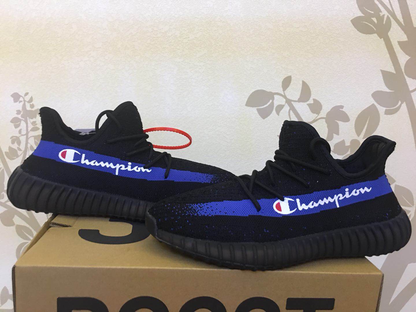 Zapatillas adidas modelo yeezy boost 350 v2