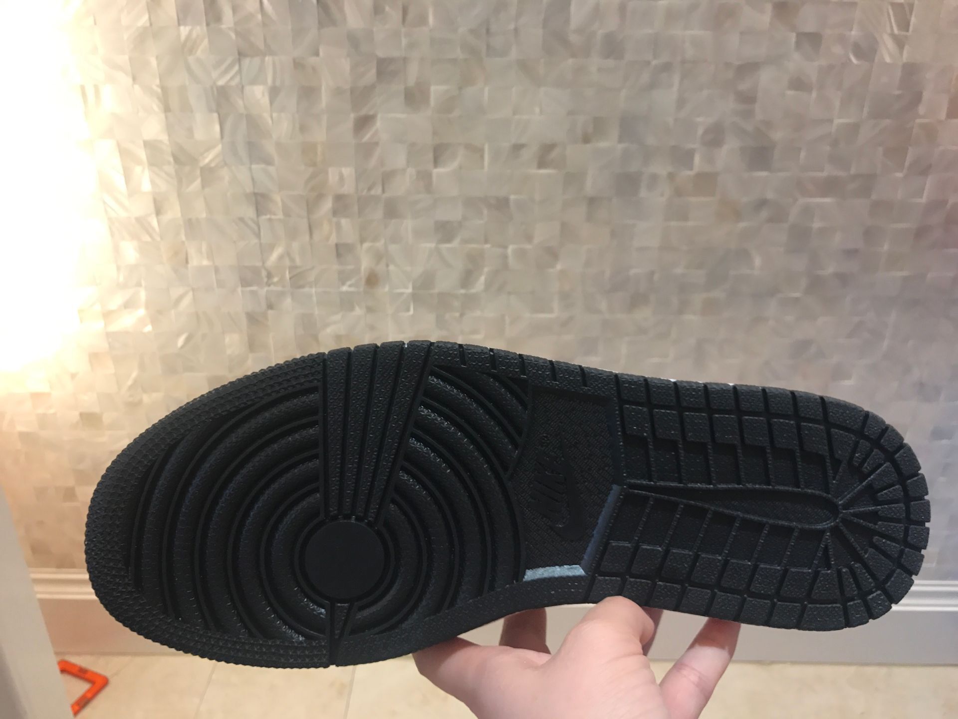 jordan air jordan 1 retro mid