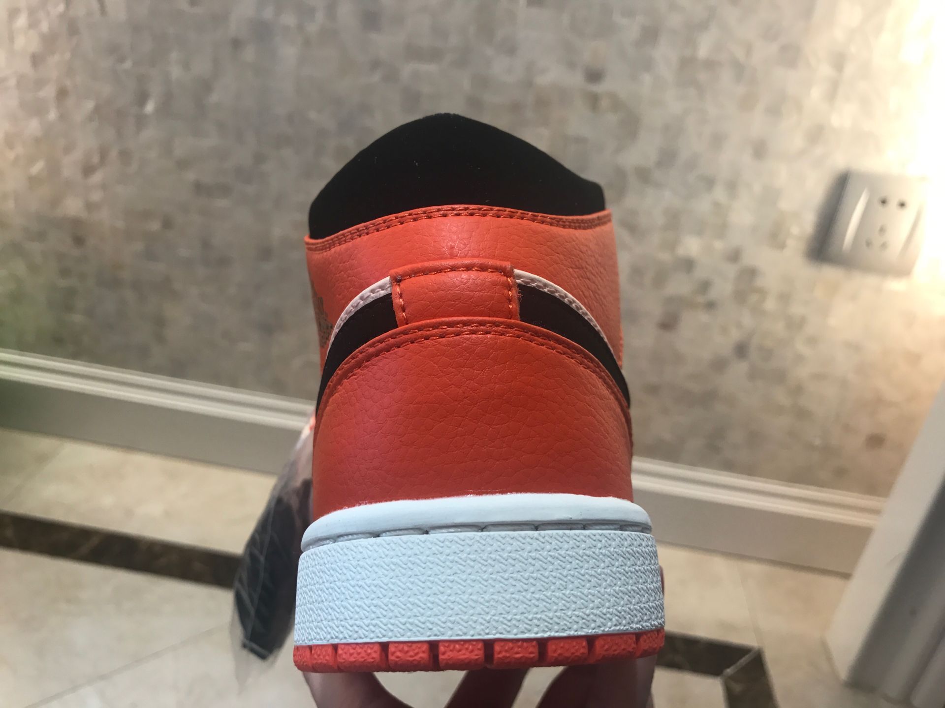 jordan air jordan 1 retro mid