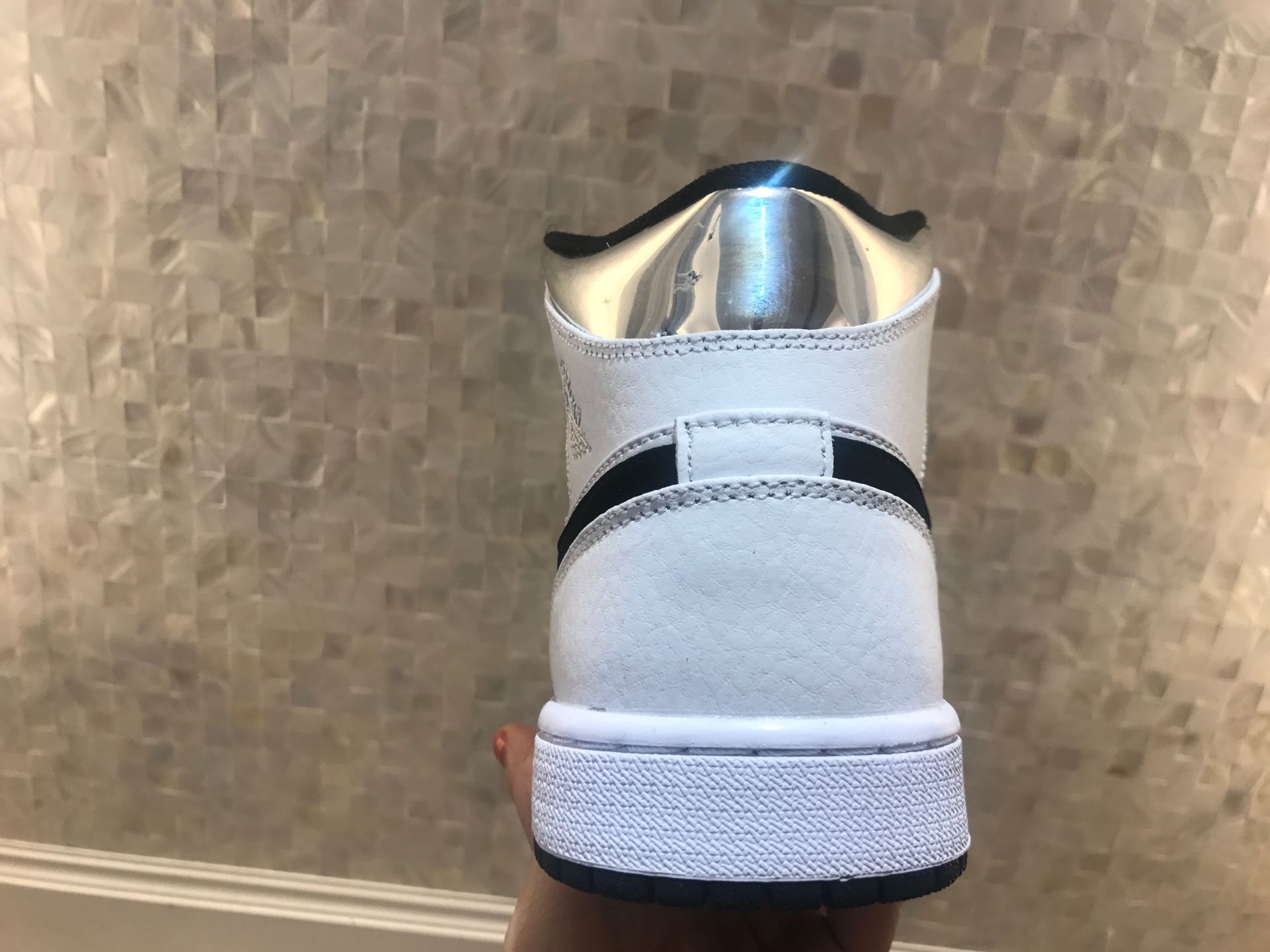 jordan air jordan 1 retro mid