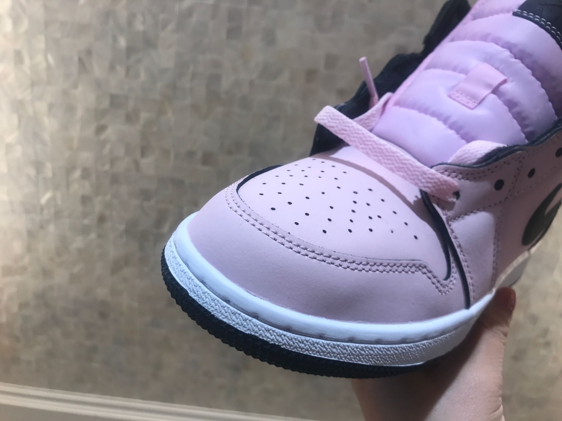 jordan air jordan 1 retro mid