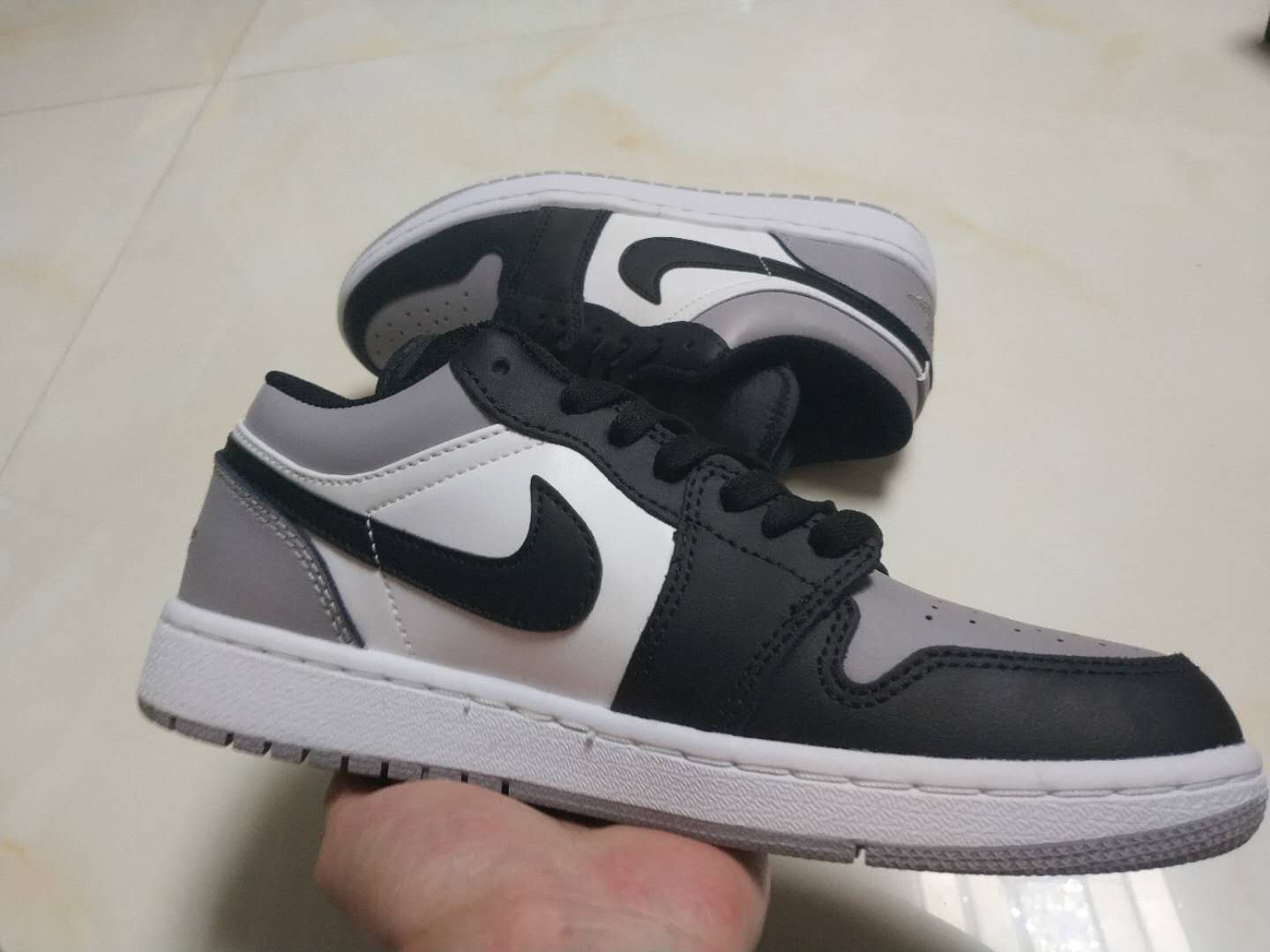 jordan air jordan 1 retro low