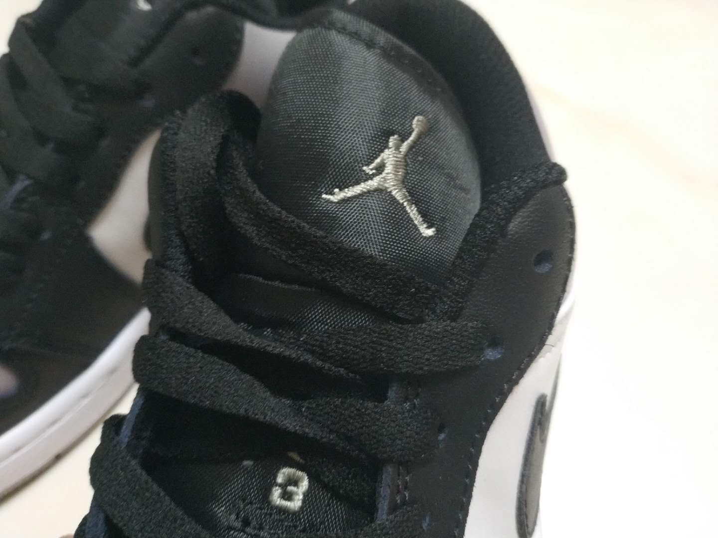 jordan air jordan 1 retro low