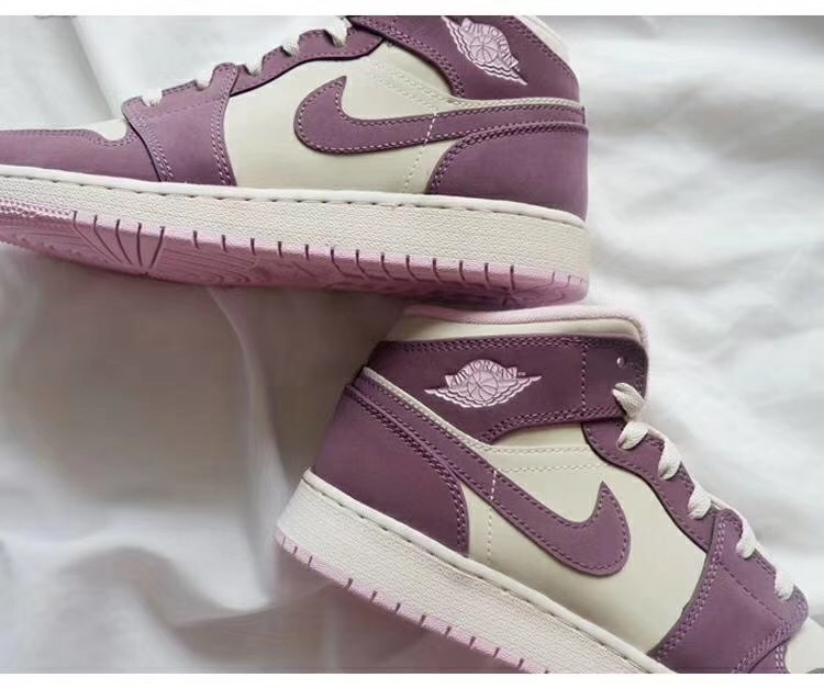 jordan air jordan 1 retro mid