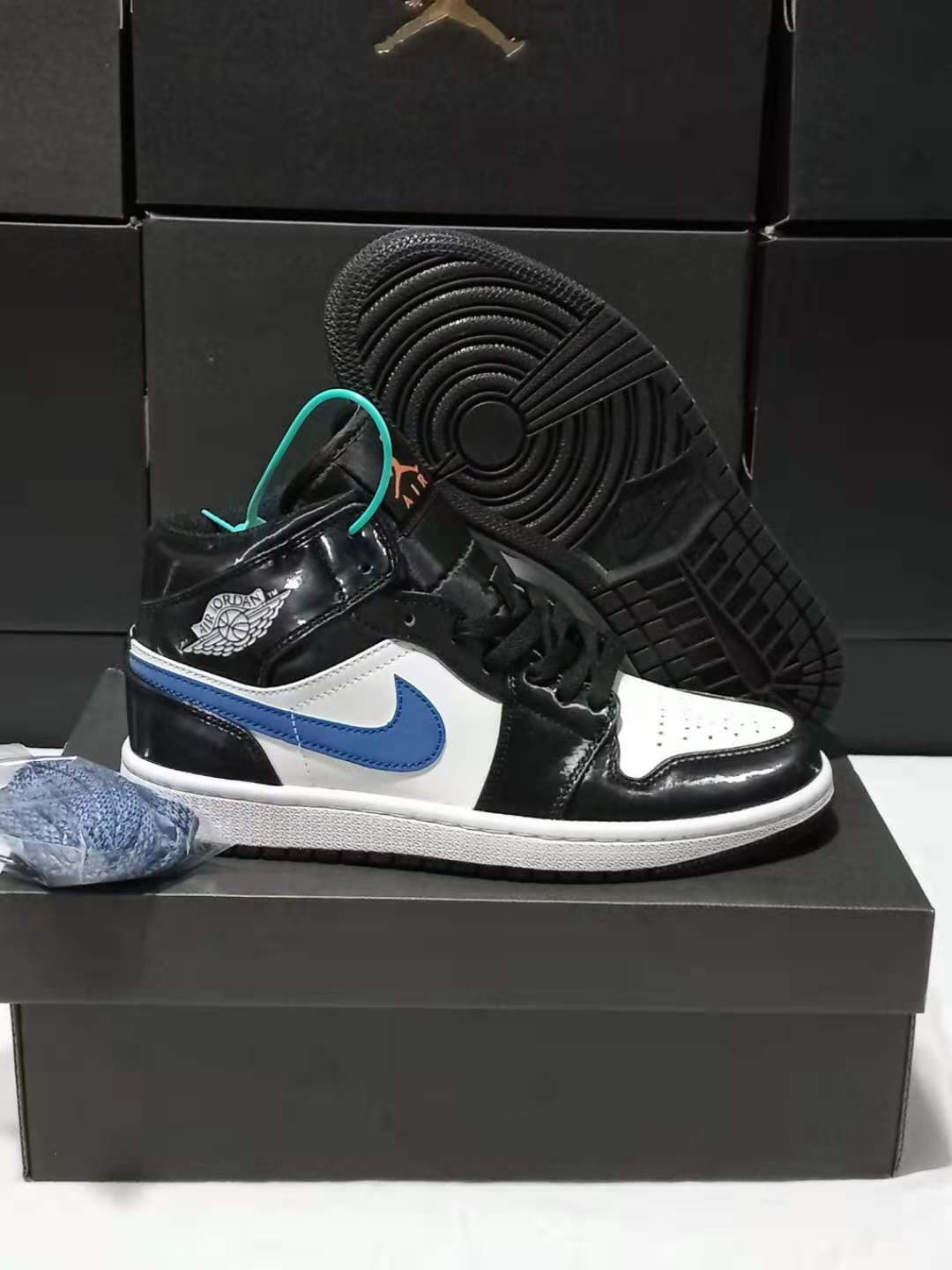 jordan air jordan 1 retro mid