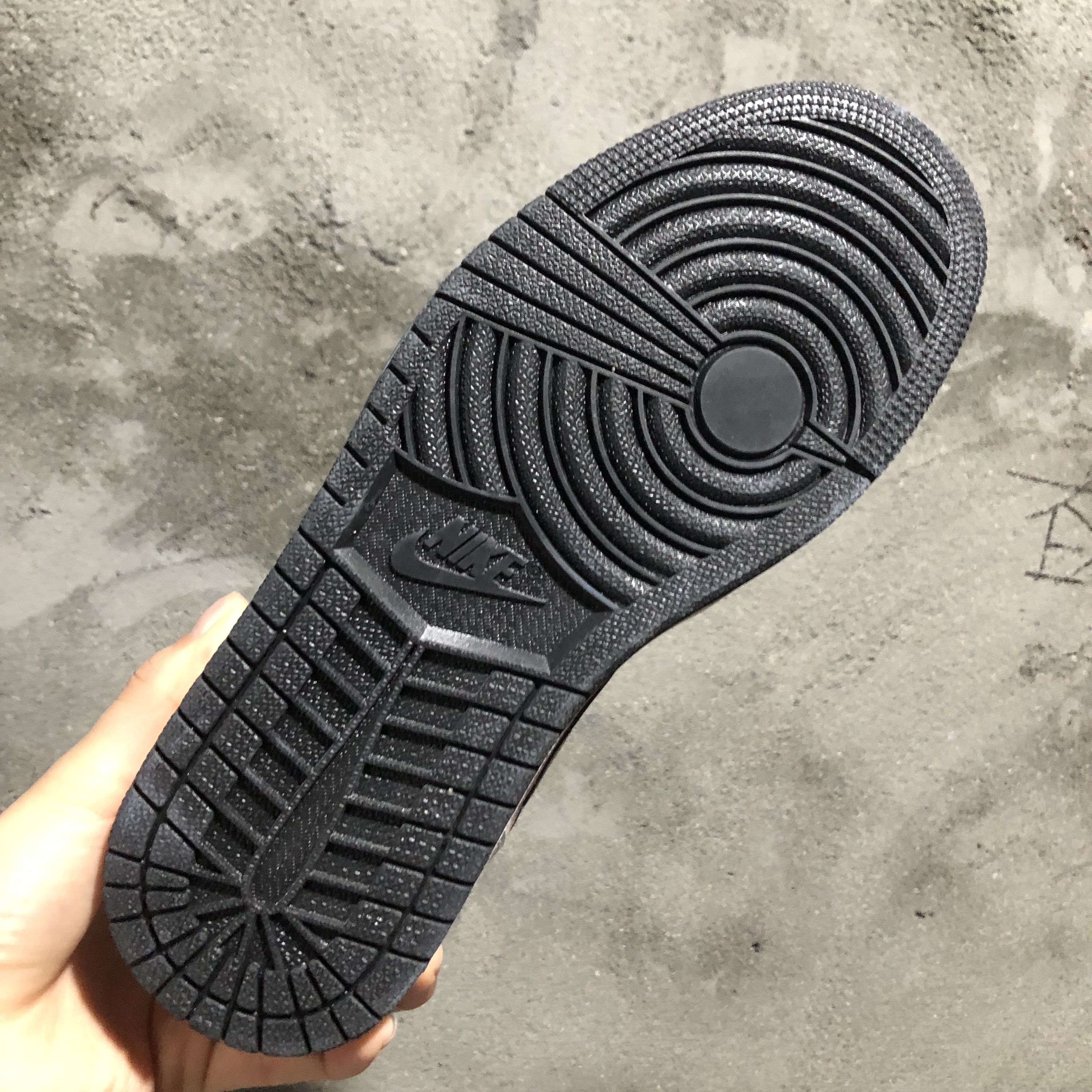 jordan air jordan 1 retro mid