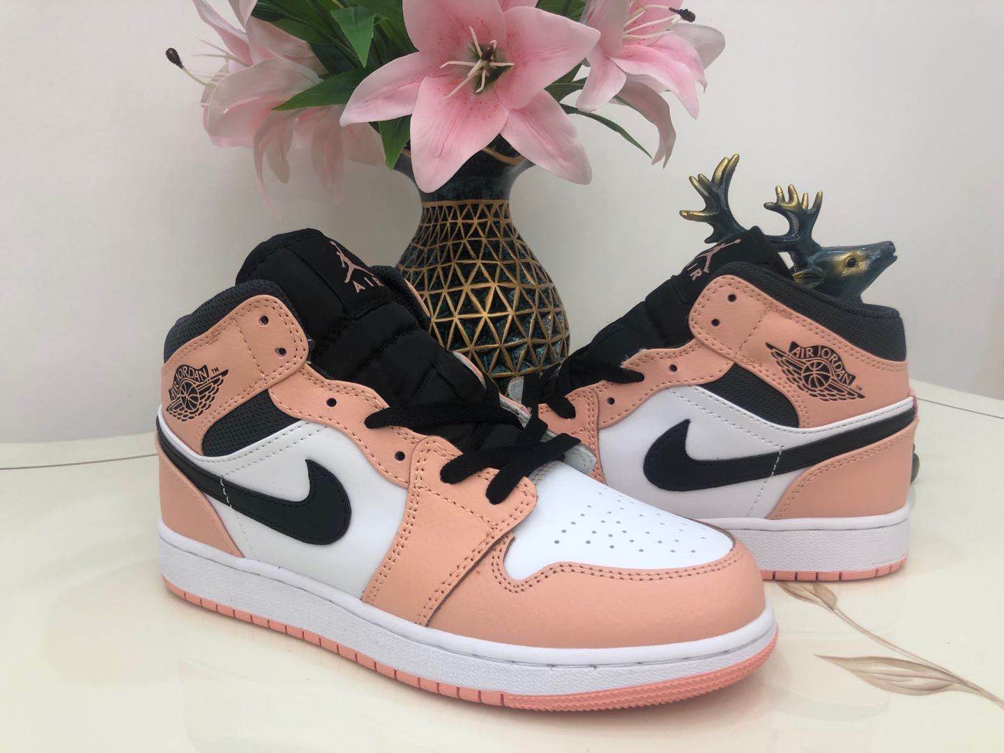 jordan air jordan 1 retro mid