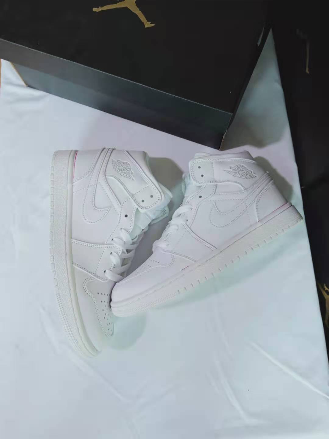 jordan air jordan 1 retro mid