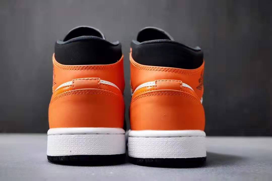 jordan air jordan 1 retro mid