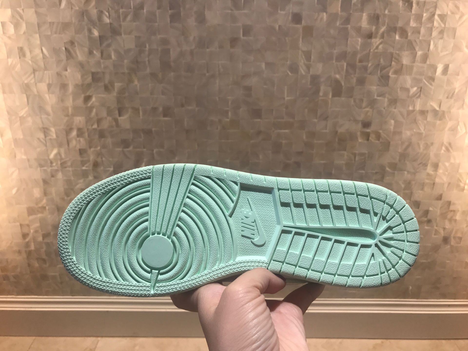 jordan air jordan 1 retro low