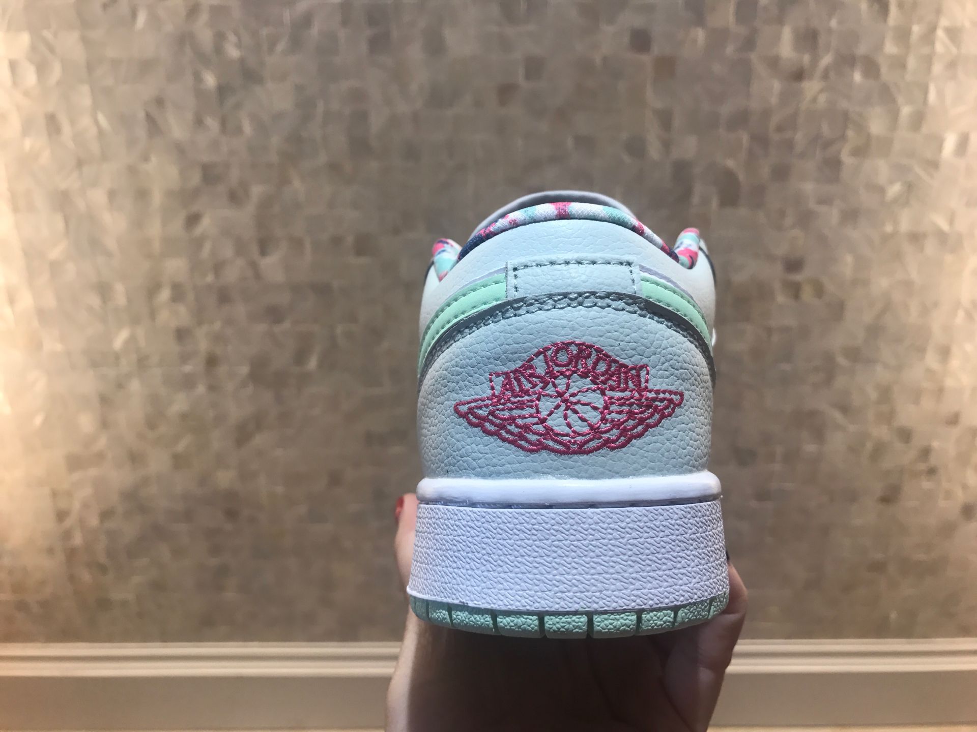jordan air jordan 1 retro low