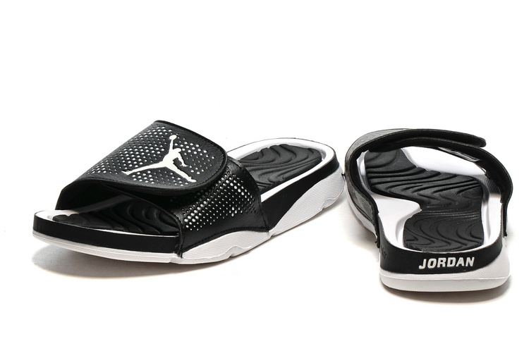 Zapatillas jordan modelo sandalia