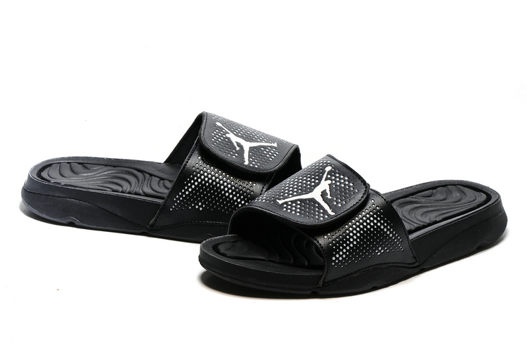 Zapatillas jordan modelo sandalia