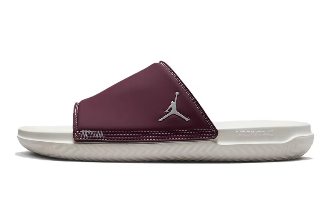 Zapatillas jordan modelo sandalia