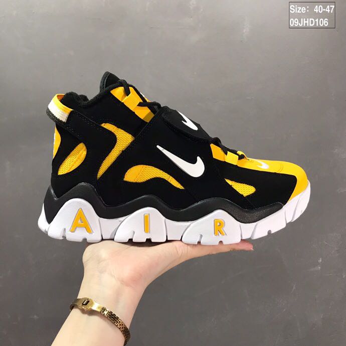 Zapatillas nike modelo air barrage