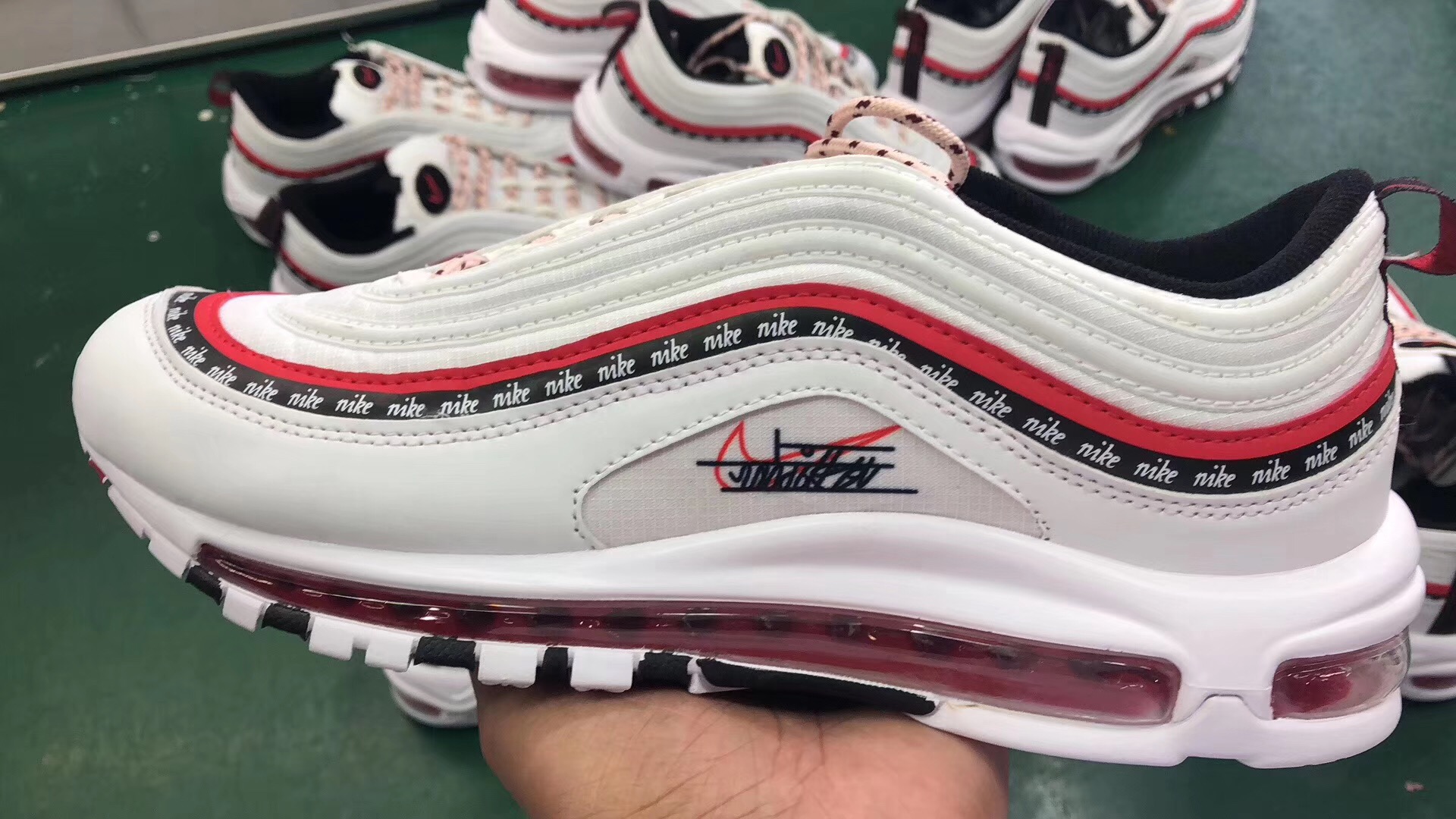 Zapatillas nike modelo air max 97