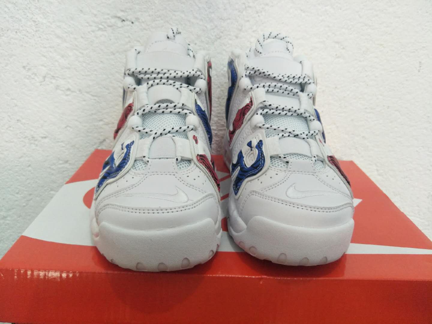 nike air more uptempo