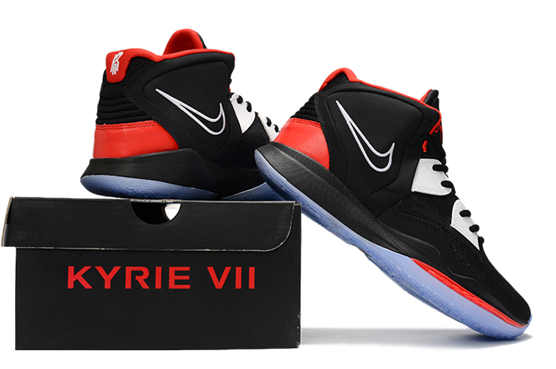 nike kyrie 7