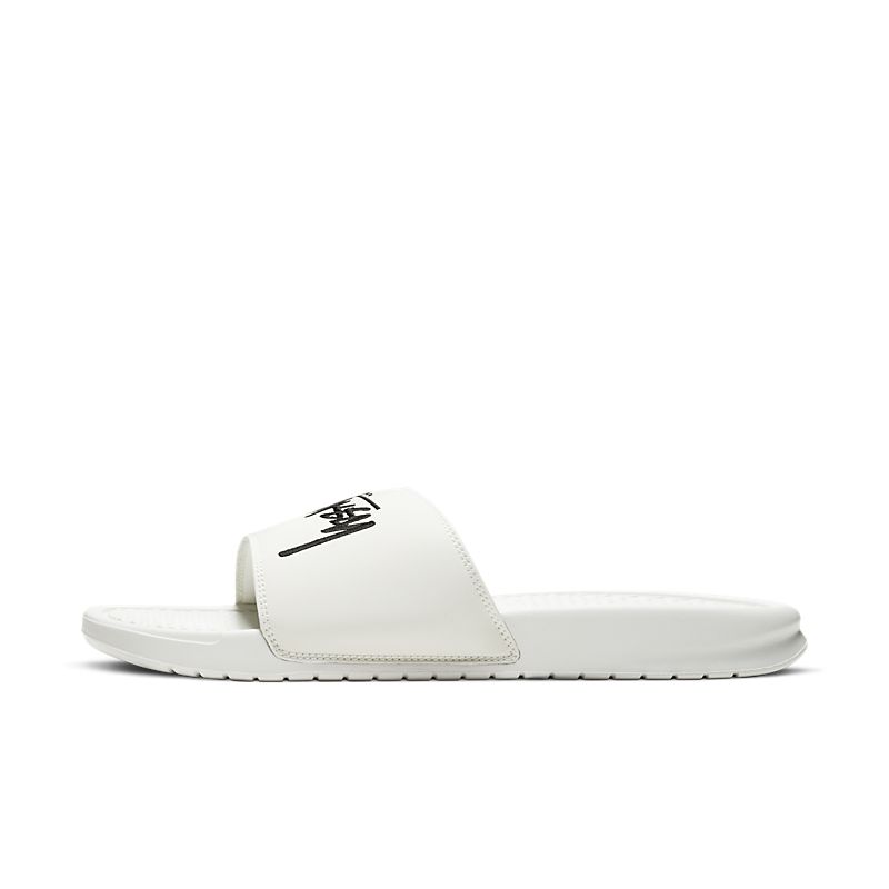 Zapatillas nike modelo sandalia