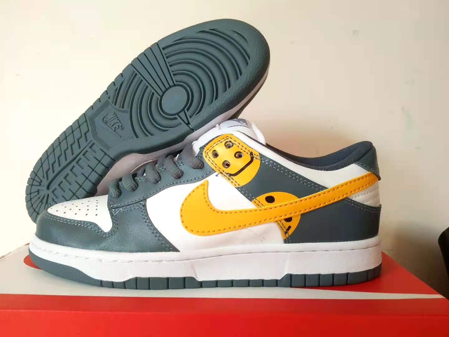 Zapatillas nike modelo sb dunk