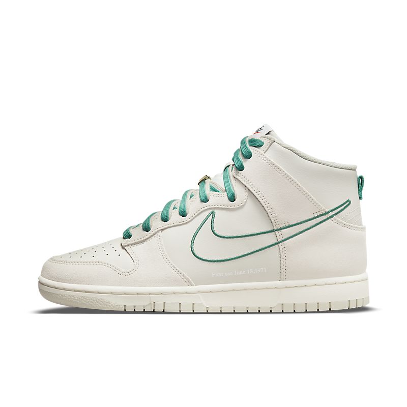 Zapatillas nike modelo sb dunk high