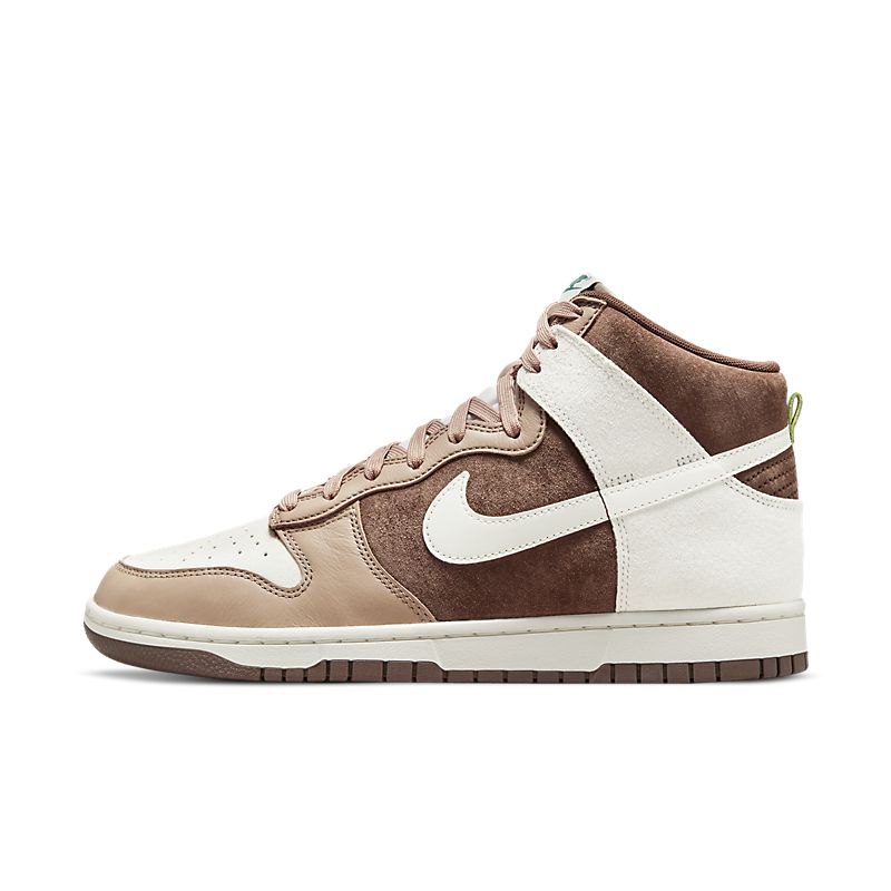 Zapatillas nike modelo sb dunk high