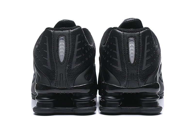 nike shox r4