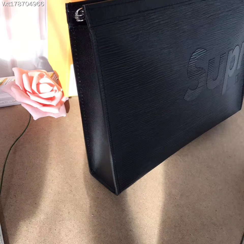 supreme louis vuitton