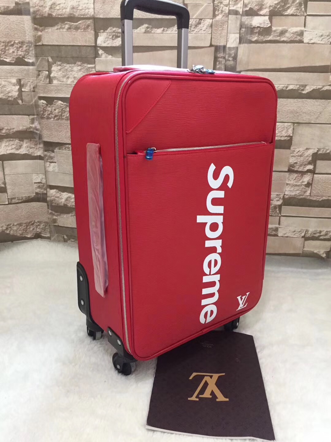supreme louis vuitton